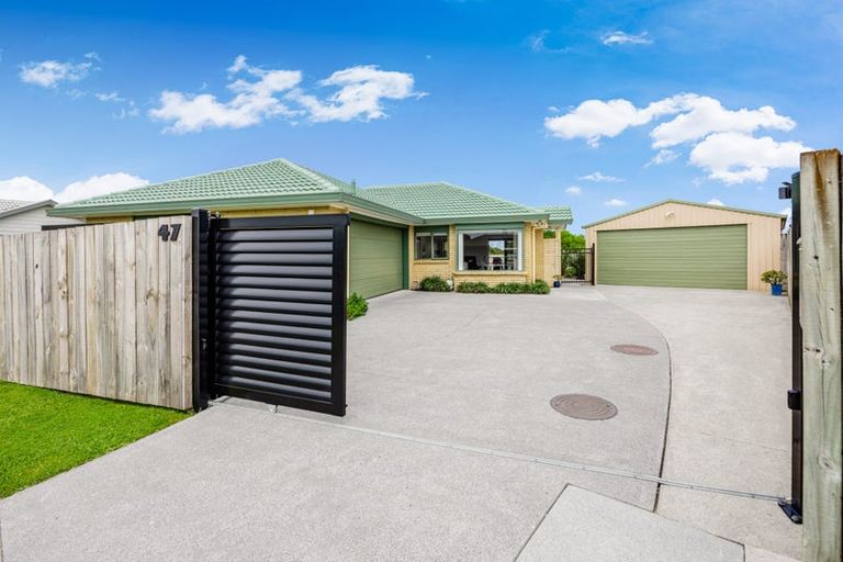 Photo of property in 47 Davington Way, Burswood, Auckland, 2013