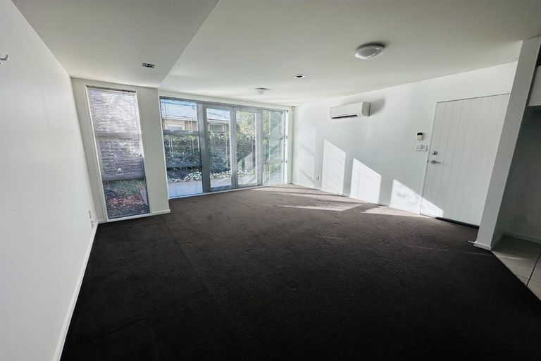 Photo of property in 39b Whitmore Street, Edgeware, Christchurch, 8013