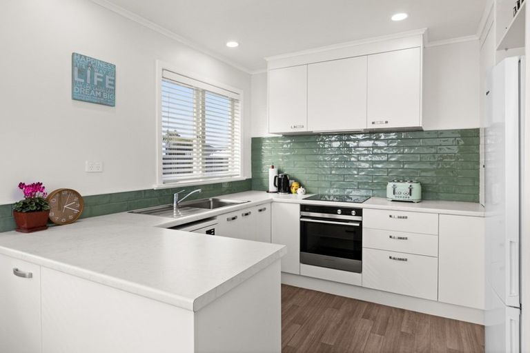 Photo of property in 80 King Street, Taradale, Napier, 4112