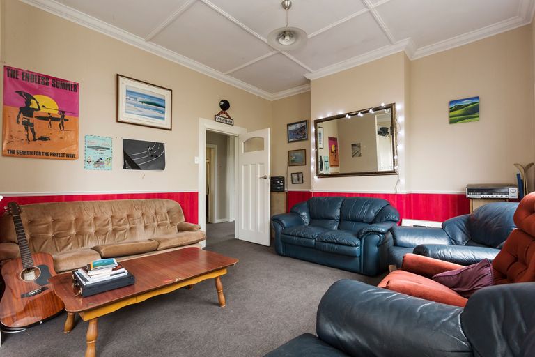 Photo of property in 94 Victoria Road, Saint Kilda, Dunedin, 9012