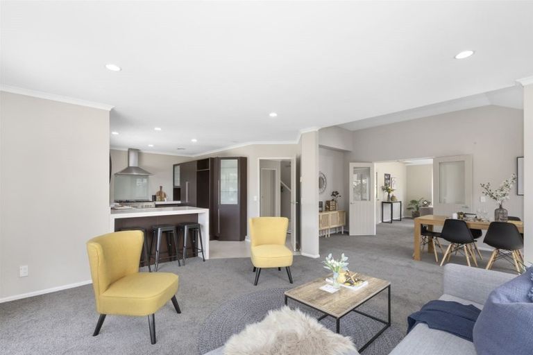 Photo of property in 29 Te Puia Drive, Aotea, Porirua, 5024