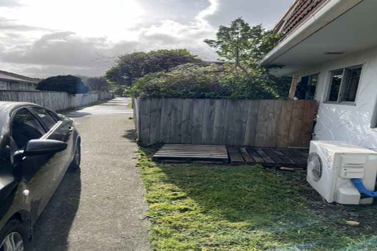 Photo of property in 8a Wainui Road, Waiwhetu, Lower Hutt, 5010