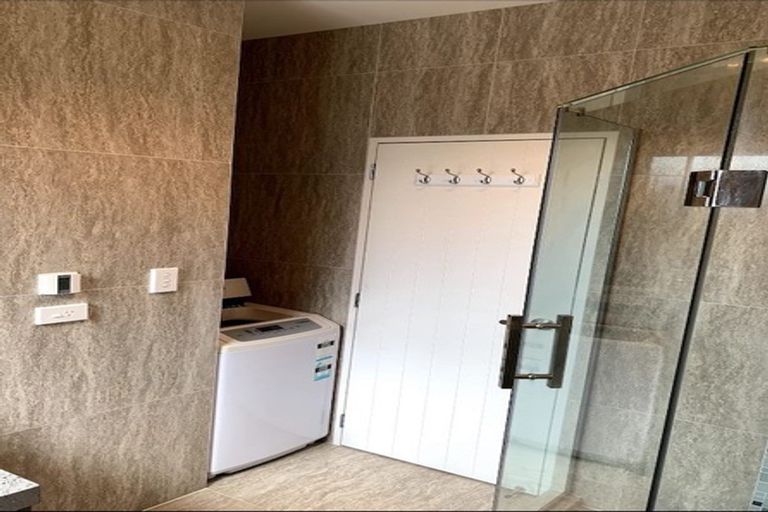 Photo of property in 50 Hughs Way, Flat Bush, Auckland, 2019