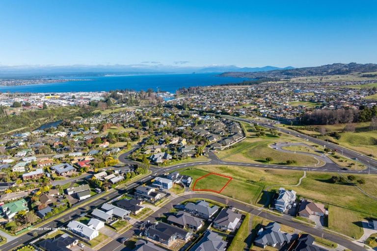 Photo of property in 62 Huka Heights Drive, Rangatira Park, Taupo, 3330