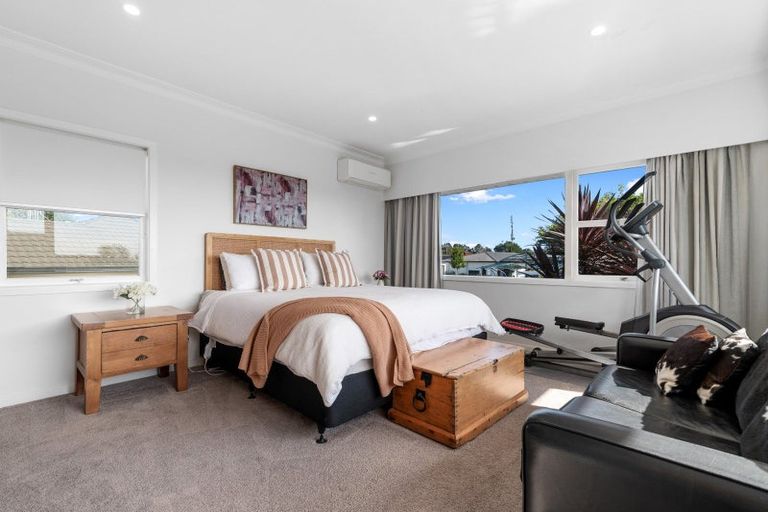 Photo of property in 19 Darraghs Road, Brookfield, Tauranga, 3110