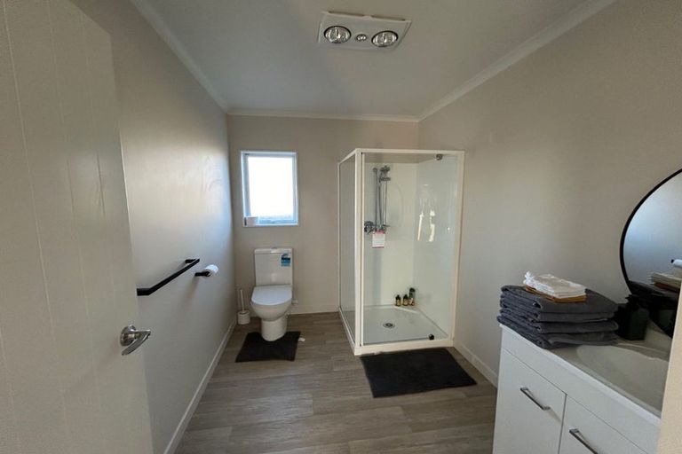 Photo of property in 9 Russell Street, Westport, 7825