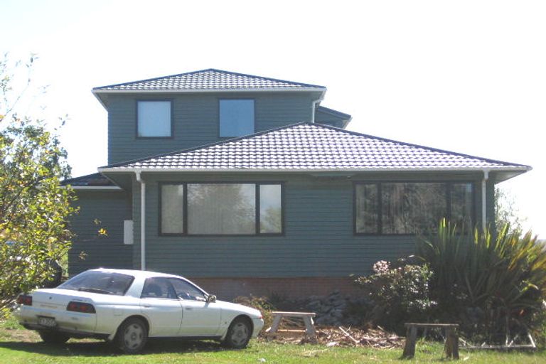 Photo of property in 4 Rickards Place, New Lynn, Auckland, 0600
