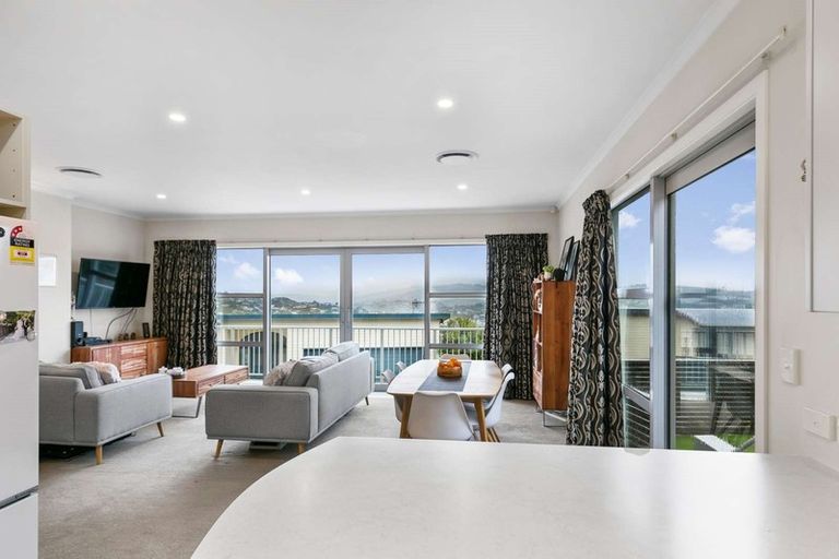 Photo of property in 7f Marjory Close, Broadmeadows, Wellington, 6035