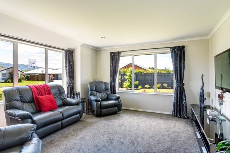 Photo of property in 10 Kakariki Lane, Motueka, 7120