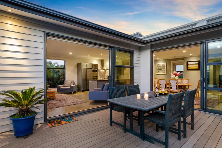 Photo of property in 182 Mangatawhiri Road, Omaha, Warkworth, 0986