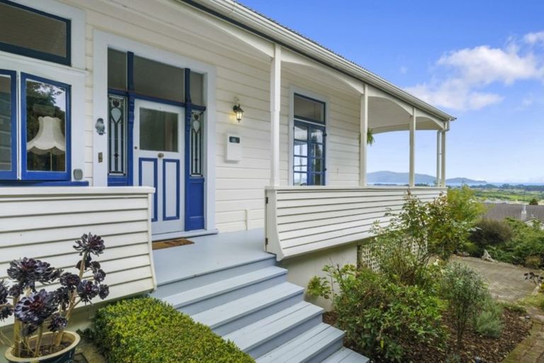 Photo of property in 14 Kea Street, Waikanae, 5036