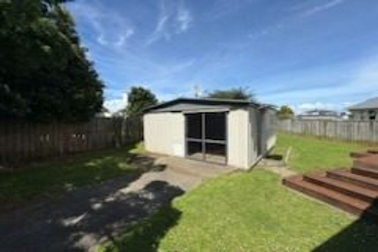 Photo of property in 13 Feasegate Street, Manurewa, Auckland, 2102