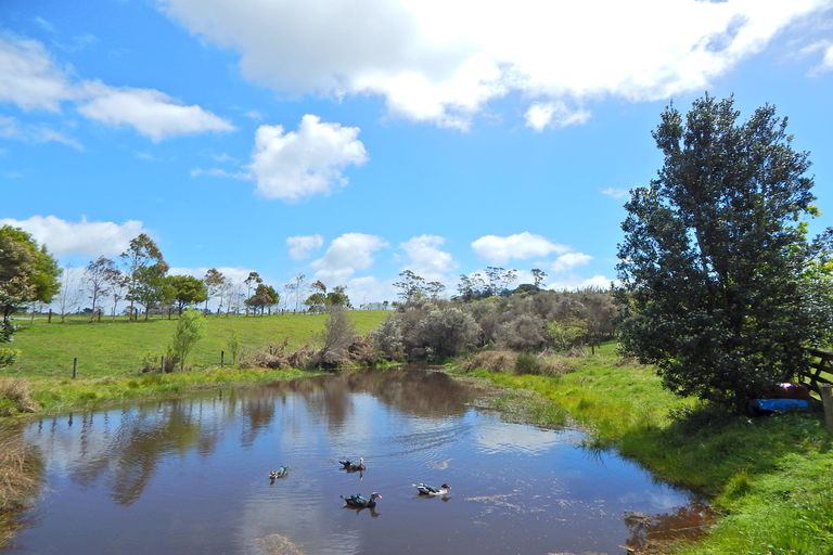 Photo of property in 424b Waimate North Road, Kerikeri, 0293