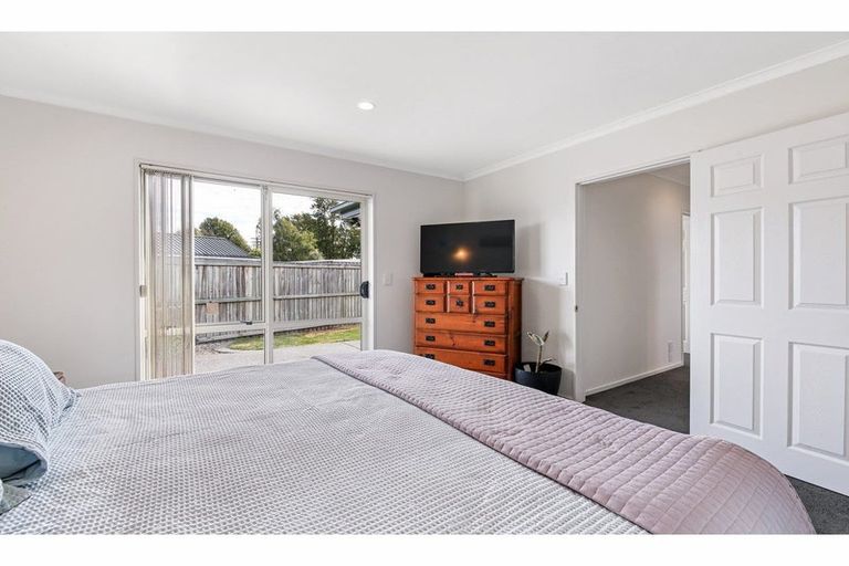 Photo of property in 62 Railway Road, Rangiora, 7400