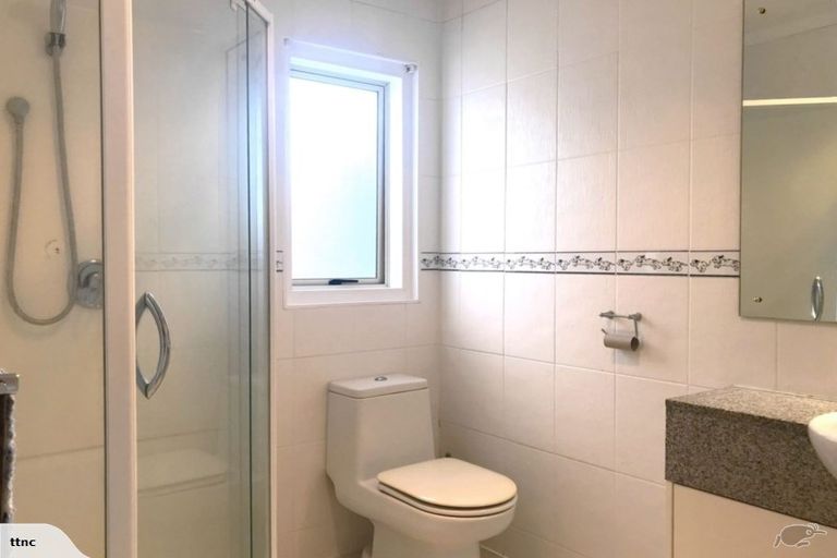 Photo of property in 15 Roadley Avenue, Sunnyhills, Auckland, 2010