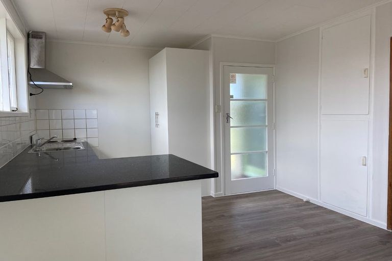 Photo of property in 10 Wayne Drive, Mangere, Auckland, 2022