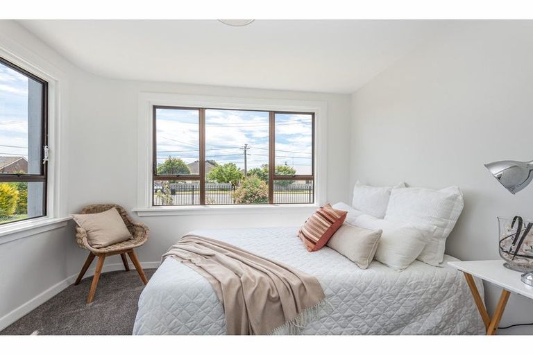 Photo of property in 335 Hills Road, Mairehau, Christchurch, 8013