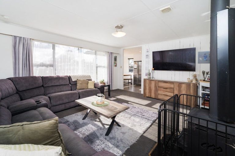 Photo of property in 124 Tremaine Avenue, Westbrook, Palmerston North, 4412