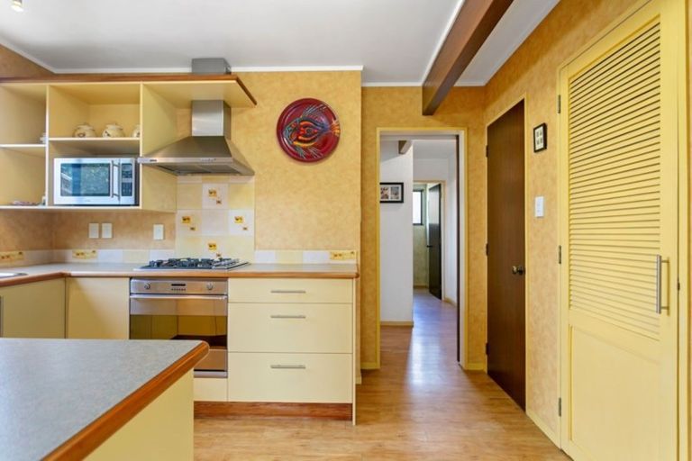 Photo of property in 23 Tobin Place, Richmond Heights, Taupo, 3330