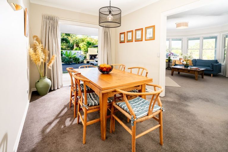 Photo of property in 358 Ngarara Road, Waikanae, 5391