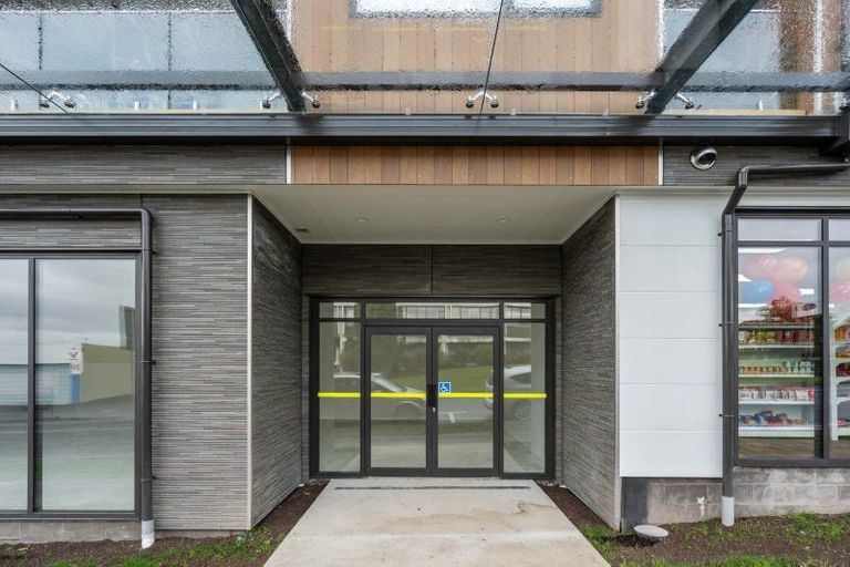 Photo of property in 212/40 East Street, Papakura, 2110