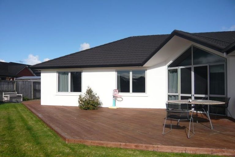 Photo of property in 2 Tallentire Crescent, Huntington, Hamilton, 3210