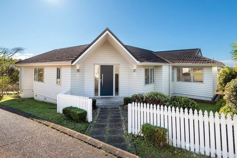 Photo of property in 56 Fitzwilliam Drive, Torbay, Auckland, 0630