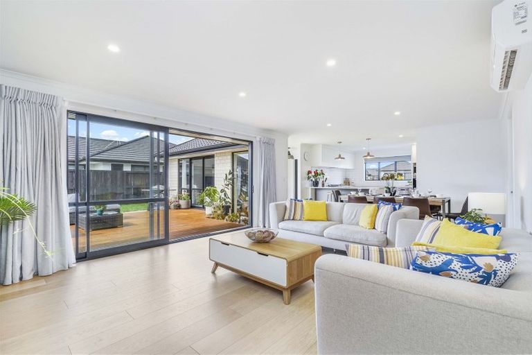 Photo of property in 35 Batten Drive, Flagstaff, Hamilton, 3210