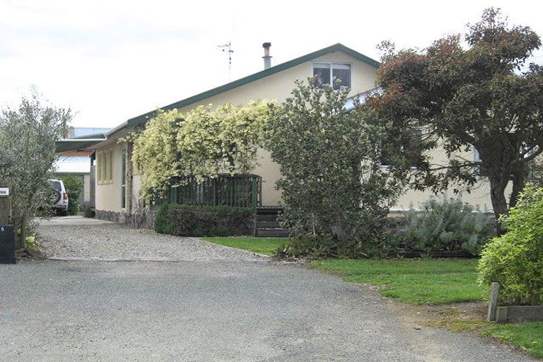 Photo of property in 28 Iwa Street, Mapua, 7005