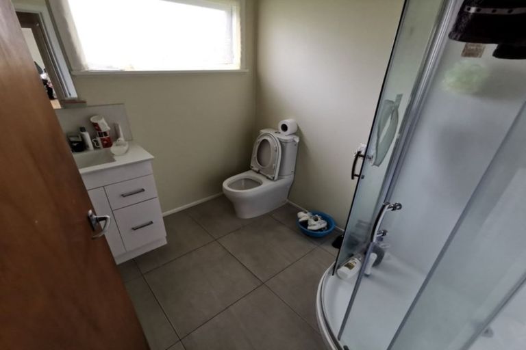 Photo of property in 103 Ennis Avenue, Pakuranga Heights, Auckland, 2010