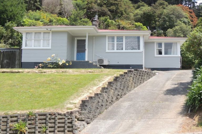 Photo of property in 49 Bird Grove, Stokes Valley, Lower Hutt, 5019