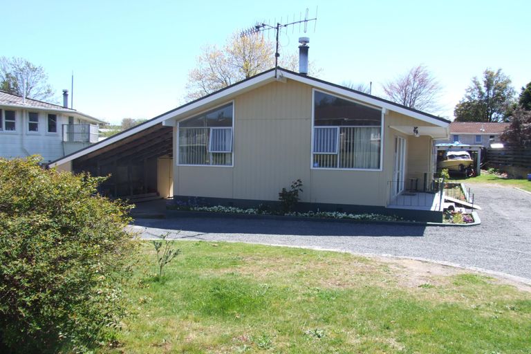 Photo of property in 104 Taharepa Road, Hilltop, Taupo, 3330