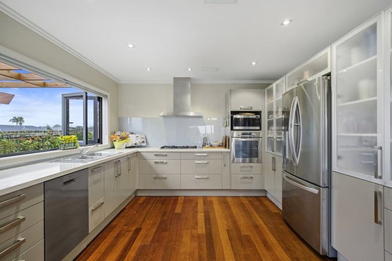 Photo of property in 11 Sangam Place, Pukekohe, 2120