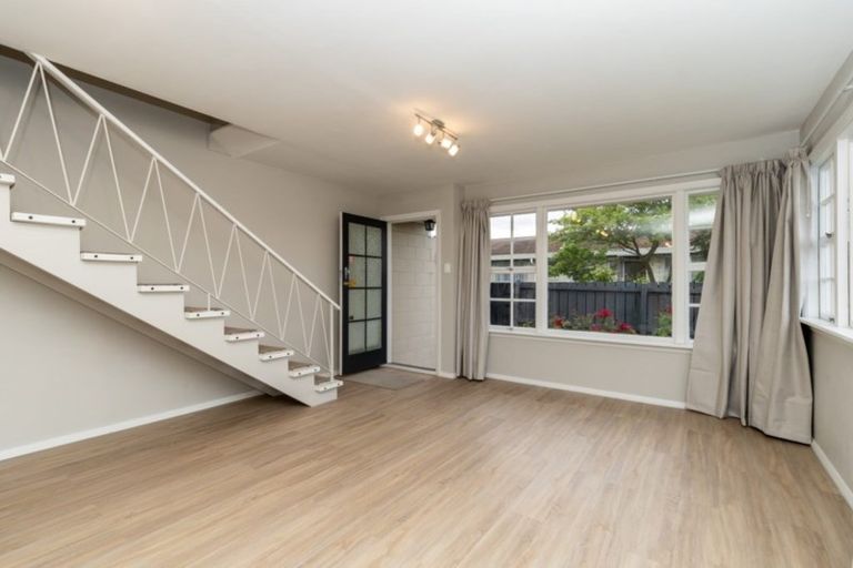 Photo of property in 1/11 Division Street, Riccarton, Christchurch, 8041