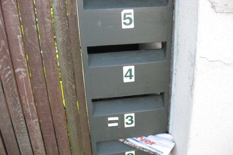 Photo of property in 4/53 Amohia Street, Paraparaumu, 5032