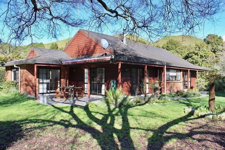 Photo of property in 537 Otaki Gorge Road, Hautere, Otaki, 5582