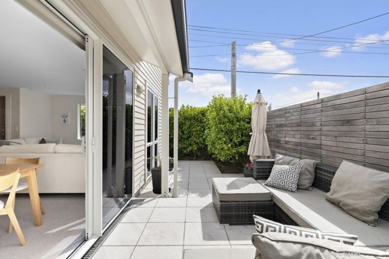 Photo of property in 26 Ellesmere Avenue, Miramar, Wellington, 6022