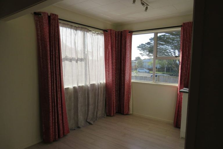Photo of property in 4 Carbery Place, Manurewa, Auckland, 2102
