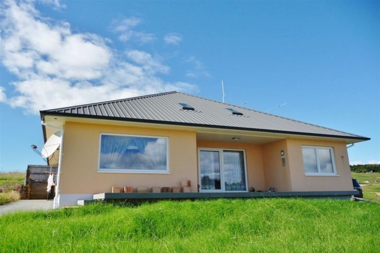 Photo of property in 10 Freyja Crescent, Coopers Beach, 0420