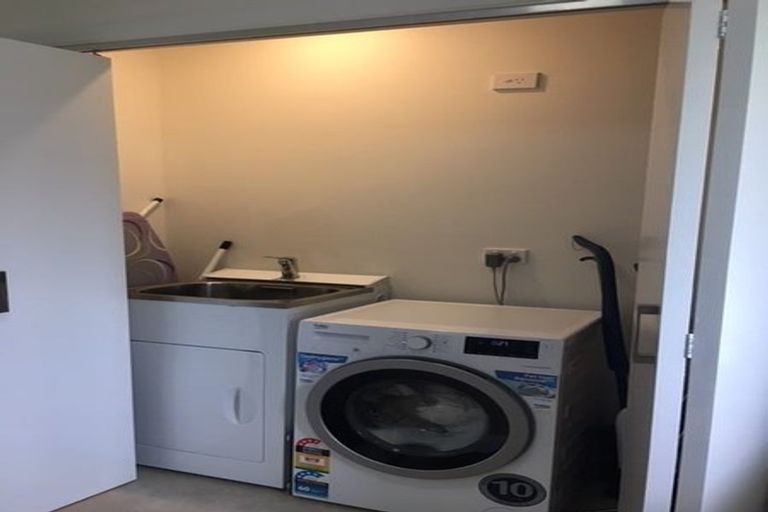 Photo of property in 7-7a Weka Road, Raumati Beach, Paraparaumu, 5032