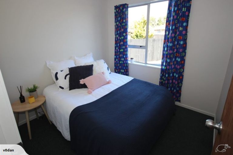 Photo of property in 8a Bromley Road, Bromley, Christchurch, 8062