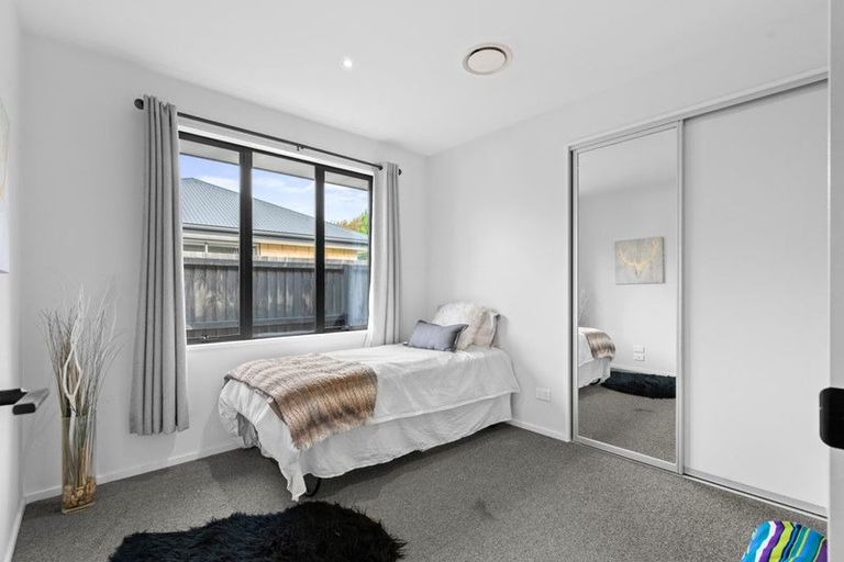 Photo of property in 90 Bradwell Crescent, Halswell, Christchurch, 8025