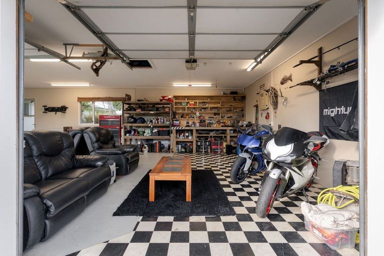 Photo of property in 6a Heritage Close, Rolleston, 7614