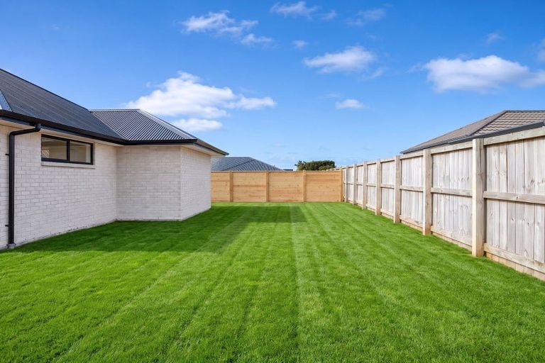 Photo of property in 20 Boyce Crescent, Cambridge, 3434