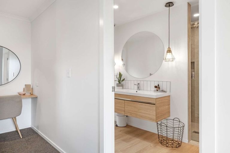 Photo of property in 44 Tirimoana Place, Otamatea, Whanganui, 4501