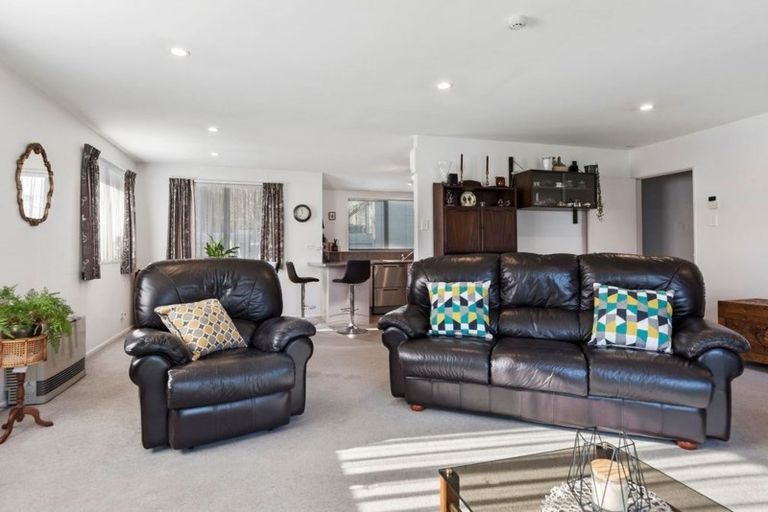 Photo of property in 66b Thackeray Street, Trentham, Upper Hutt, 5018