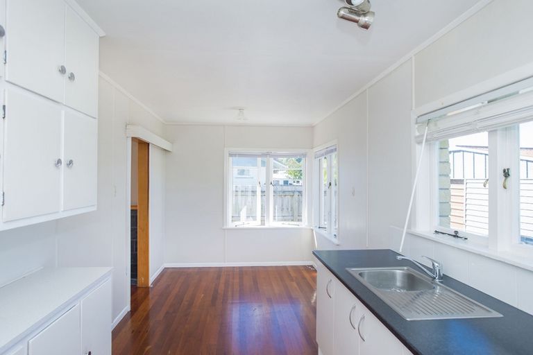 Photo of property in 9 Porter Street, Outer Kaiti, Gisborne, 4010