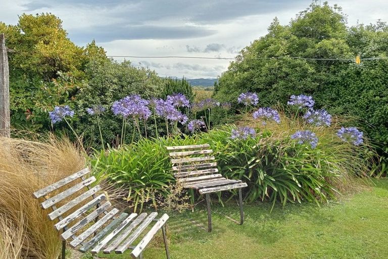 Photo of property in 1a Main Road, Tuatapere, 9620