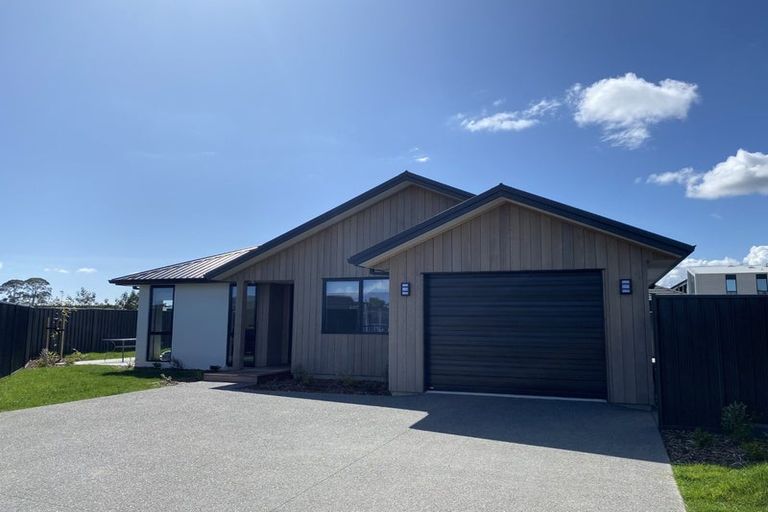 Photo of property in 68 Heartwood Avenue, Omokoroa, 3114