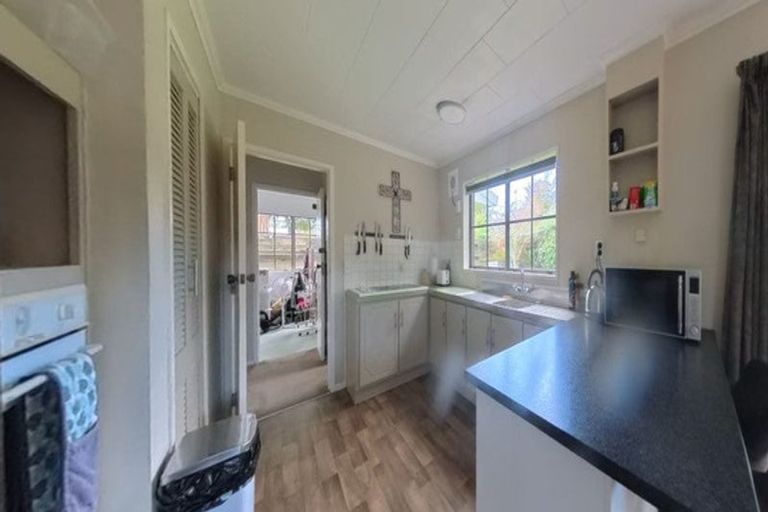 Photo of property in 35 Waitawa Place, Lynmore, Rotorua, 3010